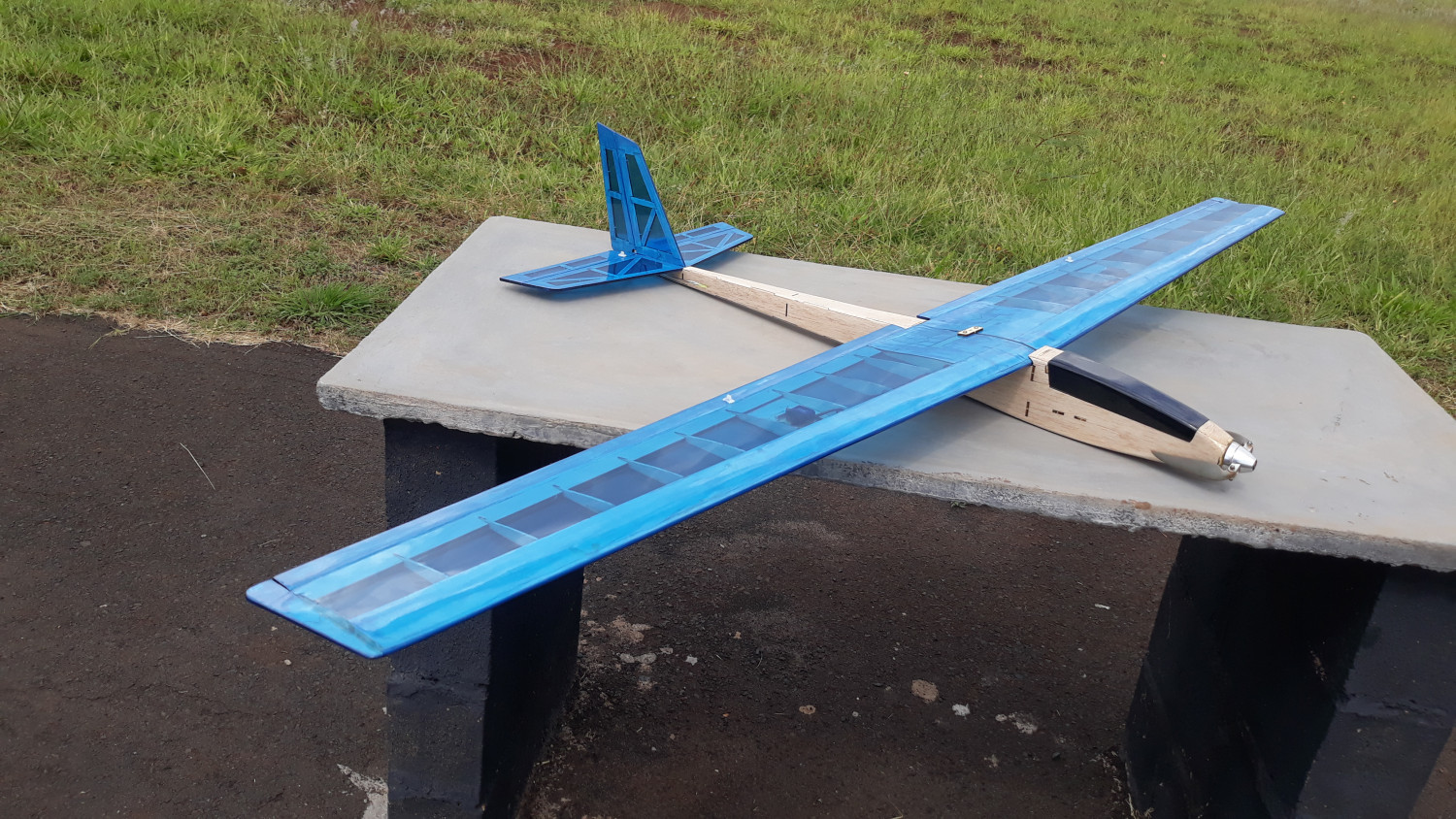 KIT PLANADOR STILETO XTREME